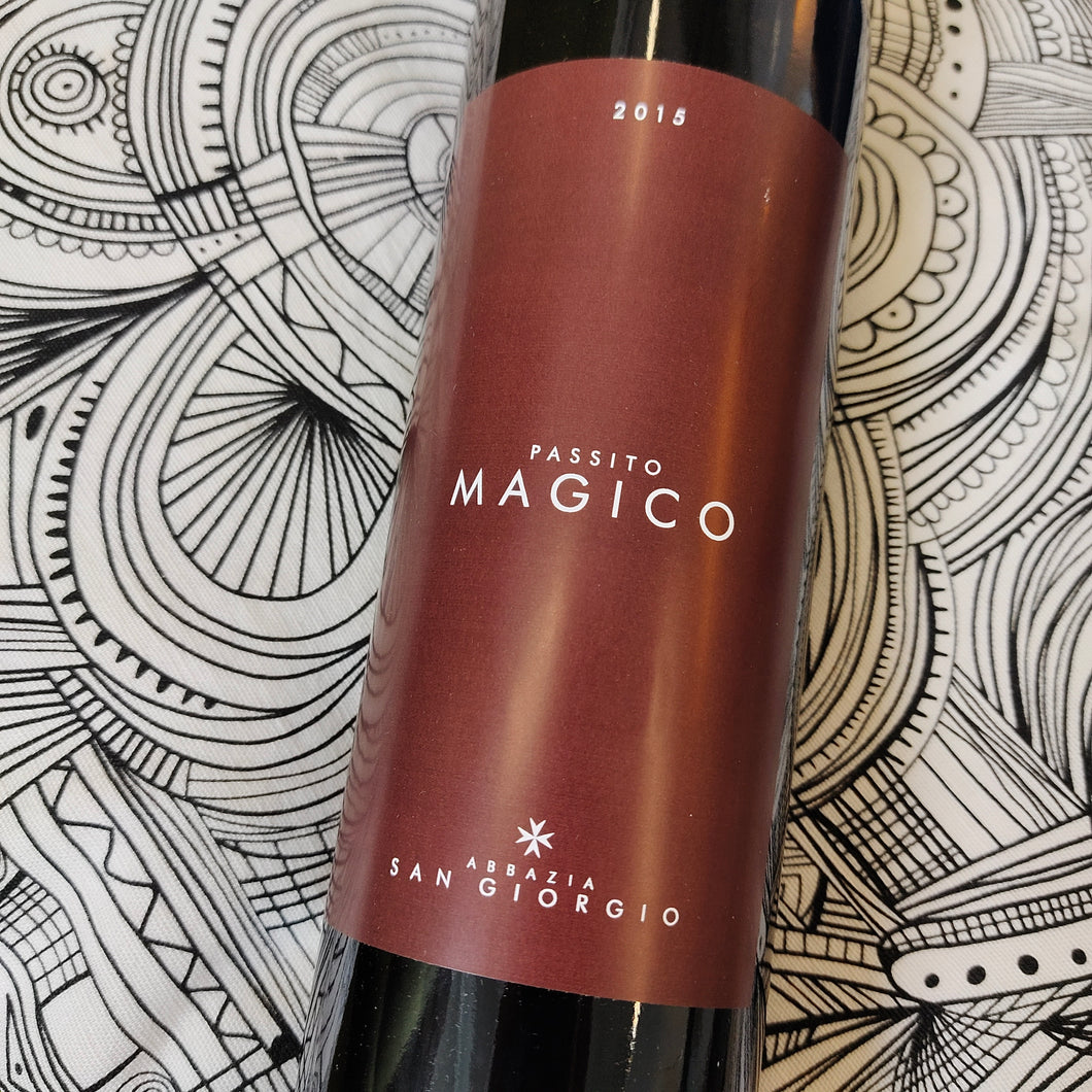 2015 Magico, Passito DOC Pantelleria (500 ml)